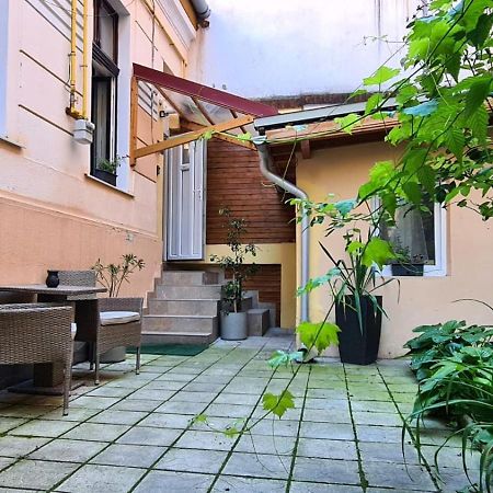 Zeiss House Apartamento Braşov Exterior foto