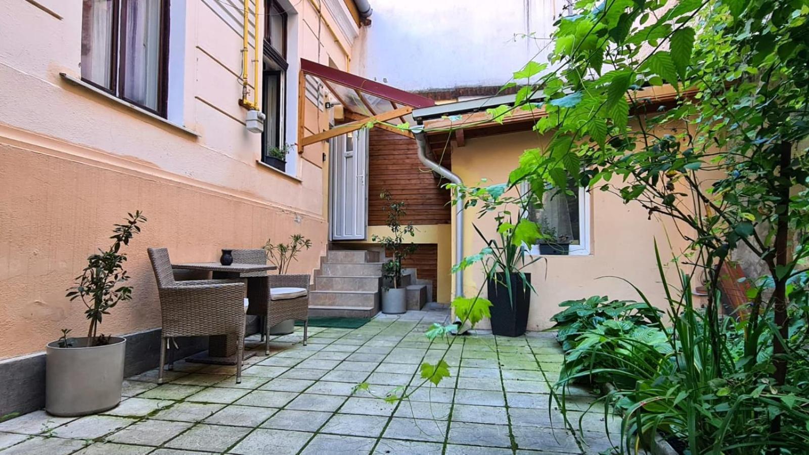 Zeiss House Apartamento Braşov Exterior foto
